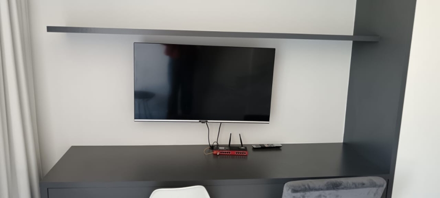 1 Bedroom Property for Sale in Woodstock Western Cape